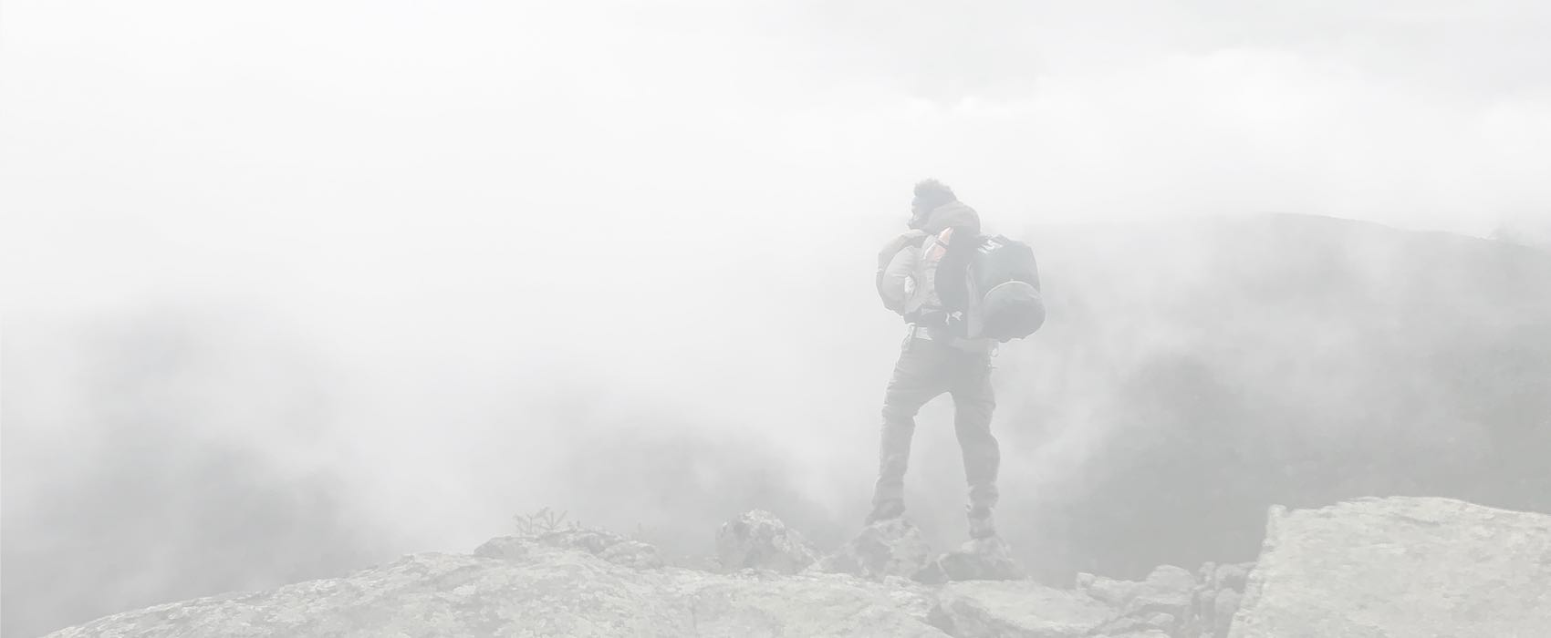 balazs-busznyak-3mtcyvbAqzM-unsplash NWT-0002 – Triple Star Appreciation Trophy