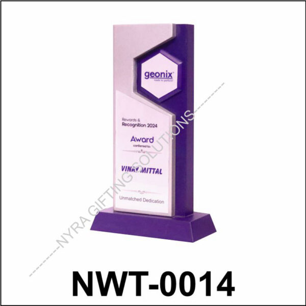 NWT-0014 Wooden Trophy
