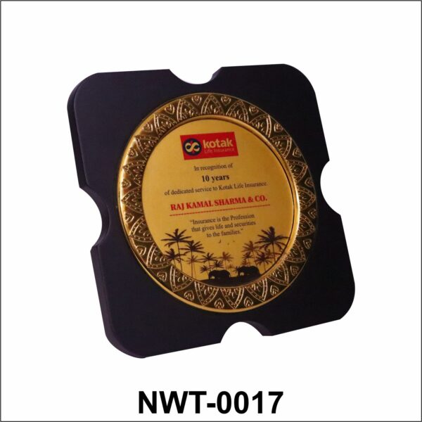 NWT-0017 is a premium round gold-finish memento