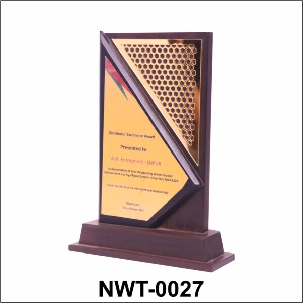 NWT-0027-Distributor Excellence Trophy